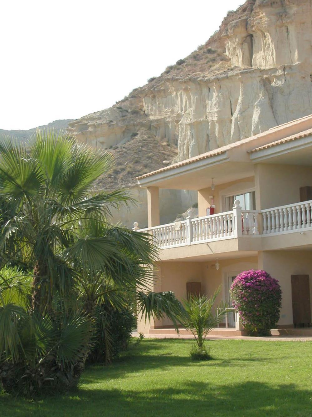 Apartamentos Oasis De Las Palmeras Bolnuevo Kültér fotó